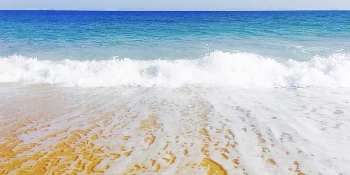34Waves.jpg